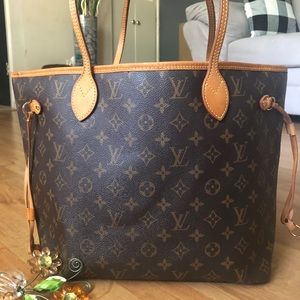 Neverfull MM in monogram